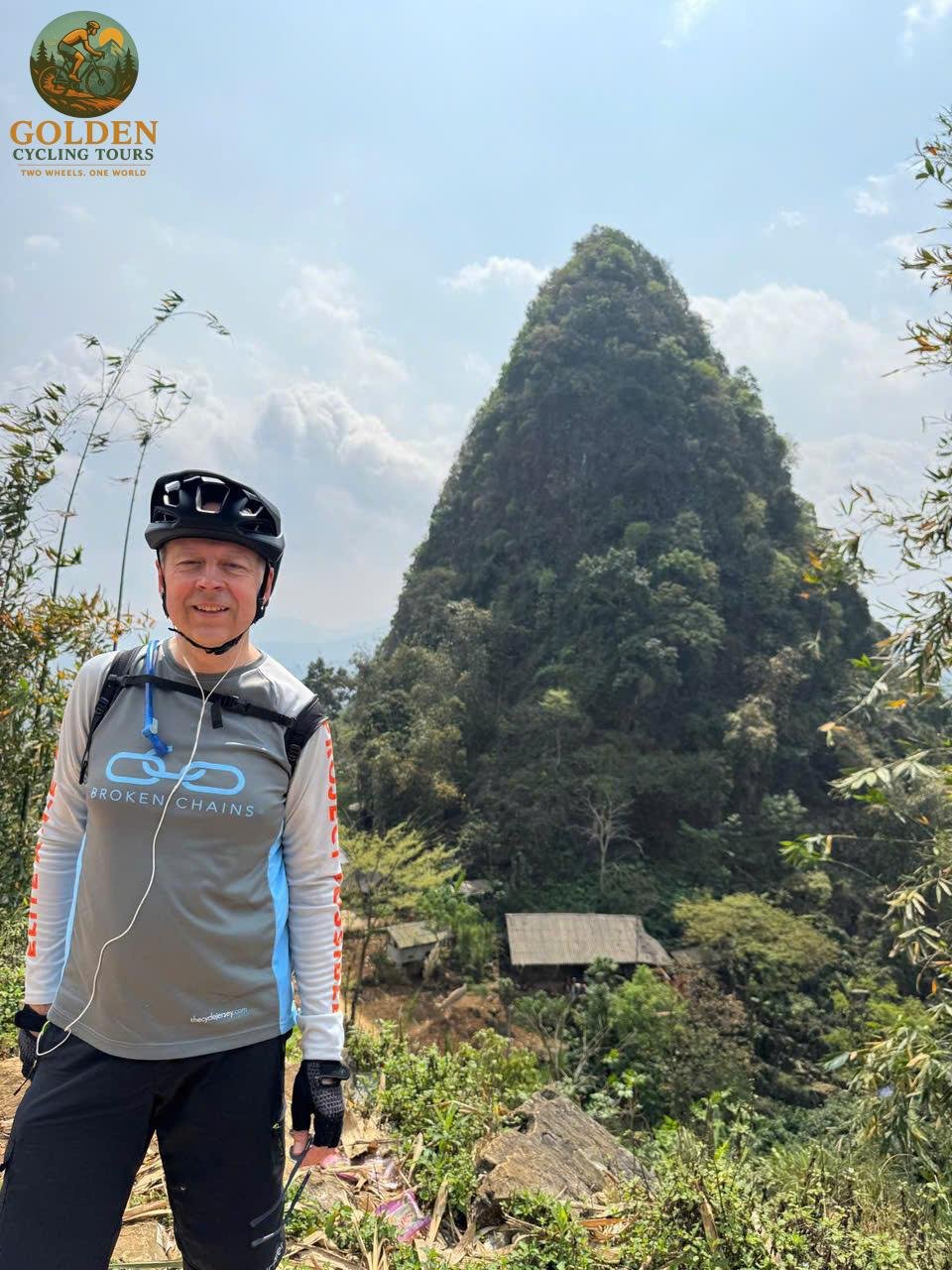 15-Day North Vietnam Cycling Tour: Hanoi, Sa Pa, Ha Giang & Ba Be